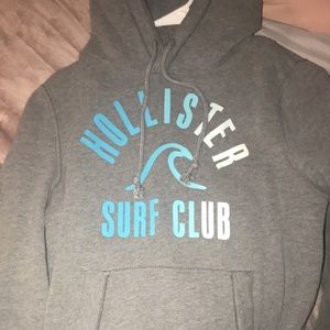 Grey Hollister sweatshirt
